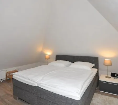 Appartement Altes Pastorat 6 *